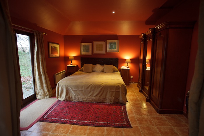 Meikle cottage bedroom