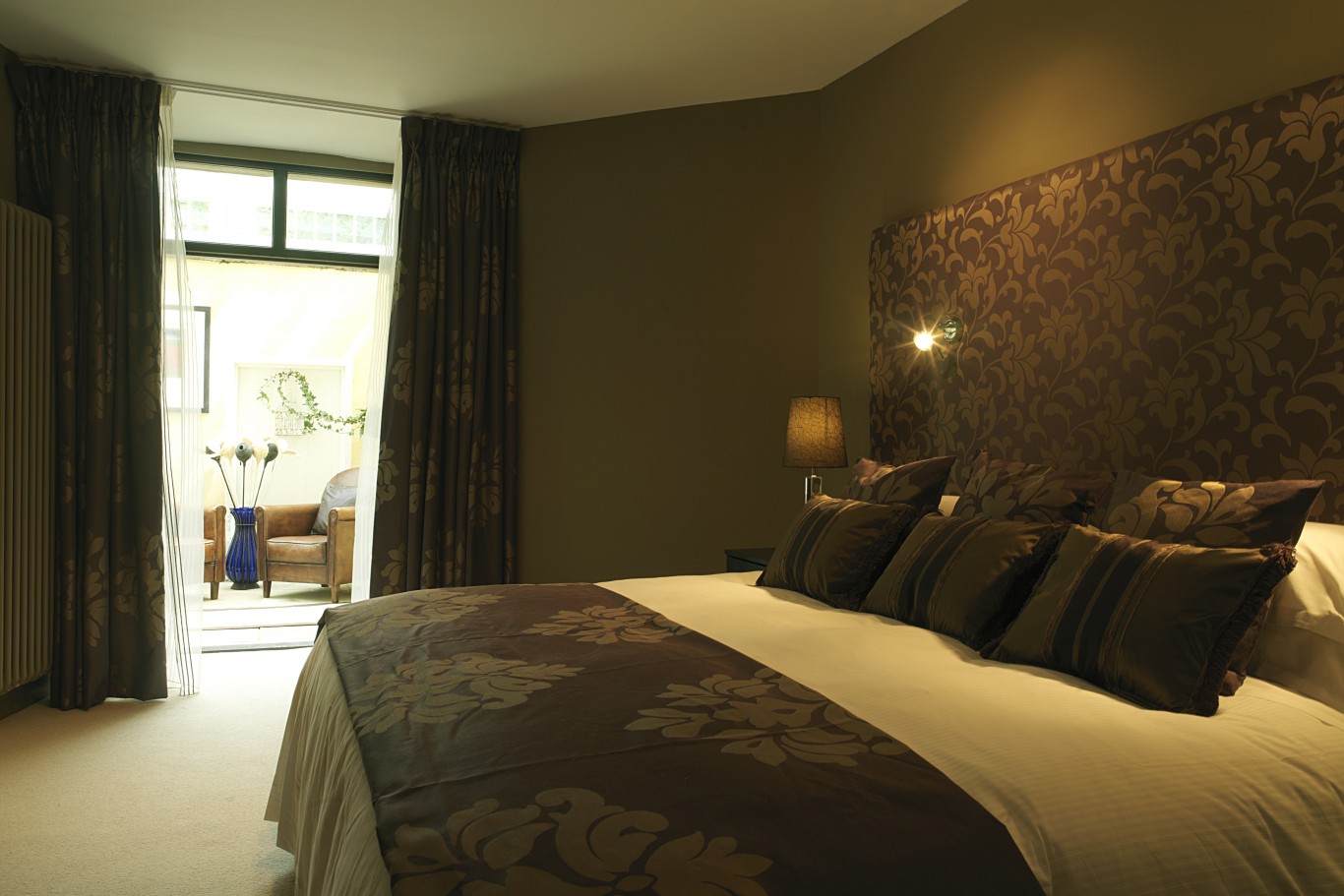 Room 7  bedroom
